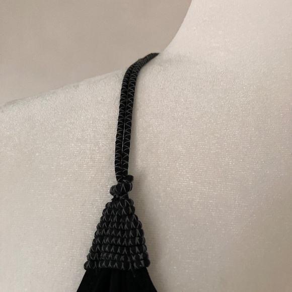 NEW SHAN BLACK BIKINI SET - Picture 5 of 16